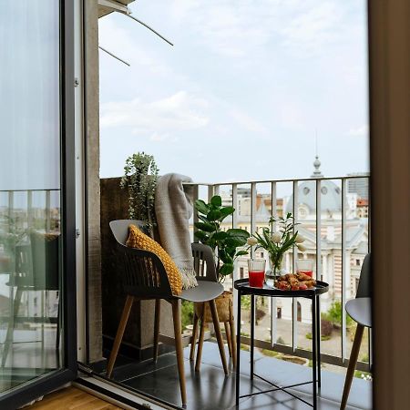 Sunny 2Br Flat - Top Location - Amazing Balcony Bucureşti Exterior foto