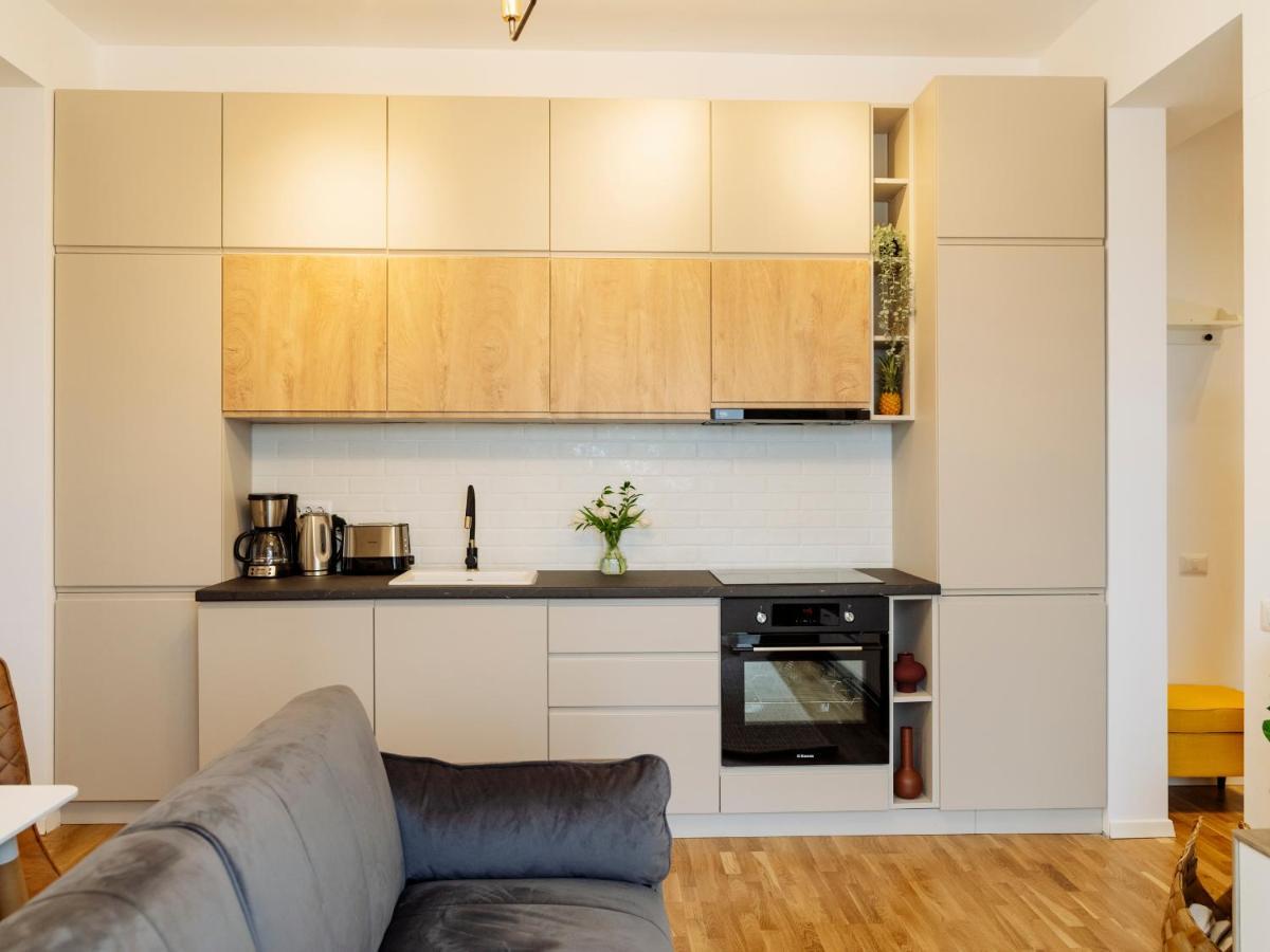 Sunny 2Br Flat - Top Location - Amazing Balcony Bucureşti Exterior foto