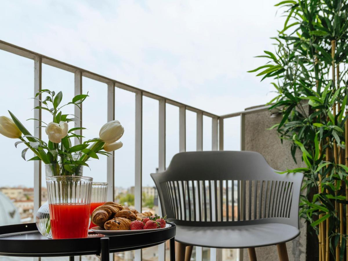 Sunny 2Br Flat - Top Location - Amazing Balcony Bucureşti Exterior foto